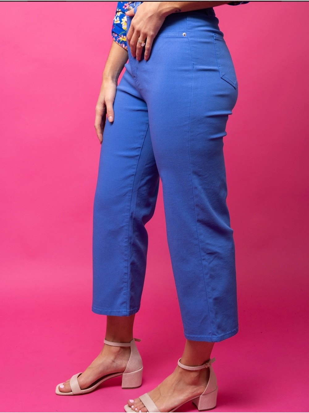 High-Rise Wide-Leg Jeans in Cobalt Blue